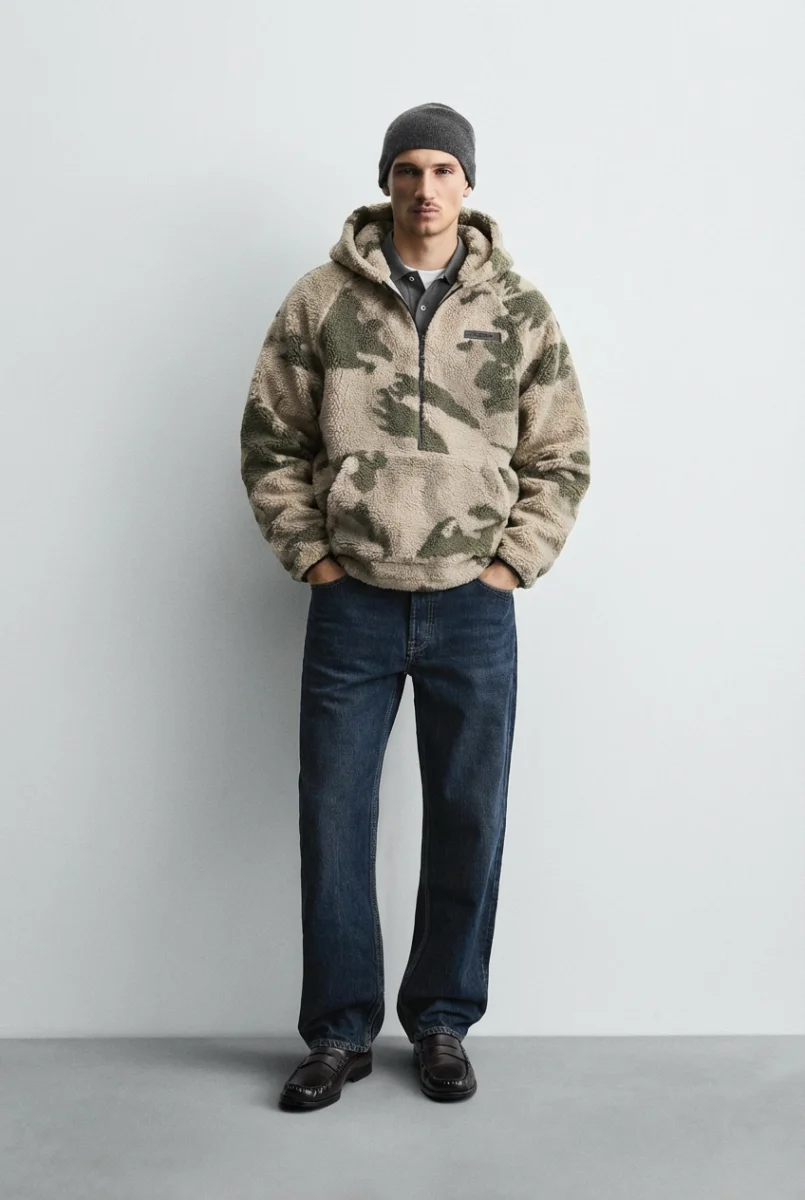 Camo Fleece Hoodie Pullover